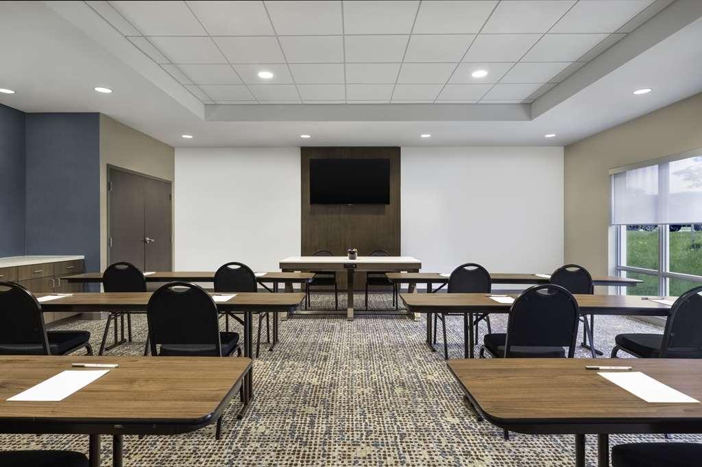 Hampton Inn Midland, On Съоръжения снимка